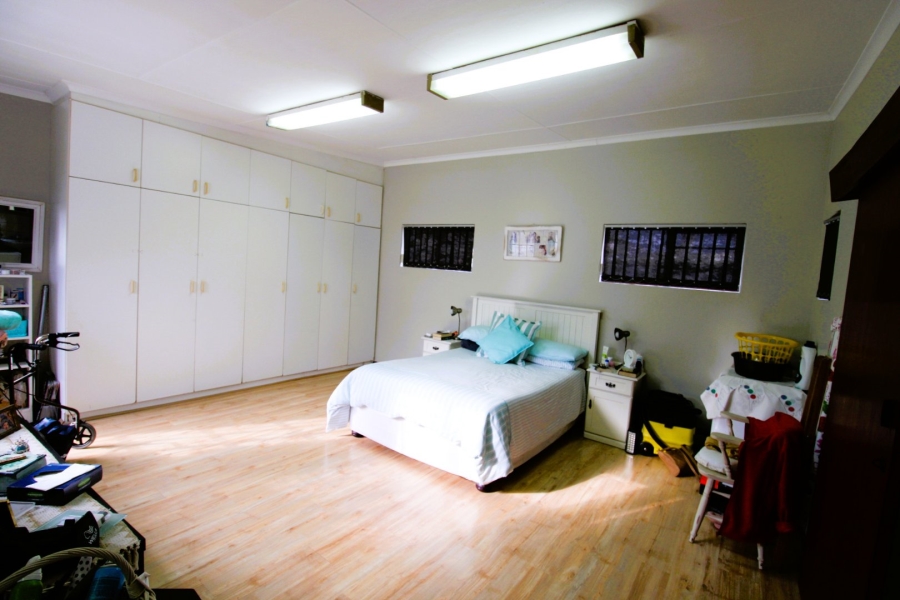 4 Bedroom Property for Sale in Berea Eastern Cape